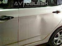Hyundai Accent дверь